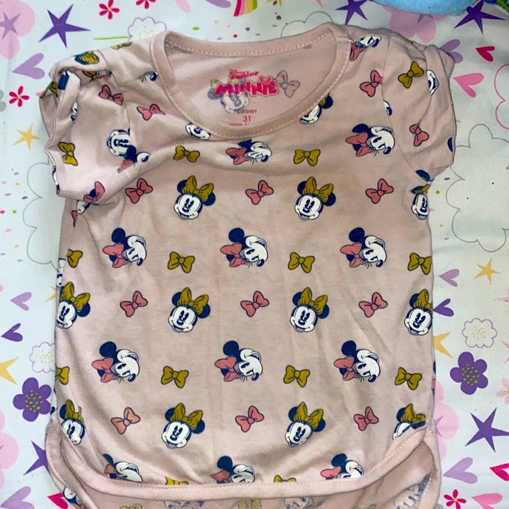 Toddler Minnie Mouse shirt